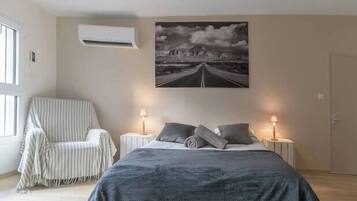 Desk, iron/ironing board, travel crib, WiFi