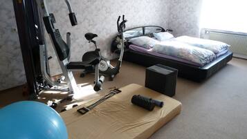 3 bedrooms, WiFi, bed sheets