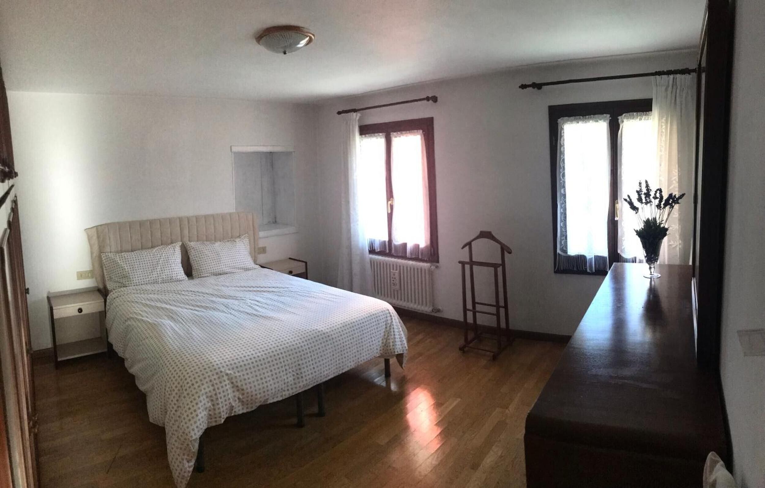 3 Schlafzimmer, Bügeleisen/Bügelbrett, Bettwäsche