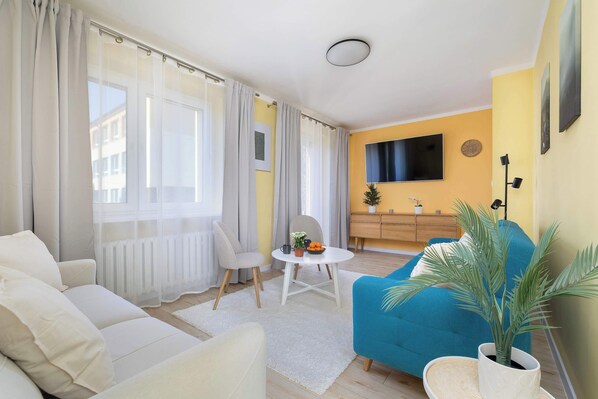 تلفزيون، مكتب