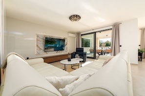 Luxury Villa, Partial Sea View | Living area