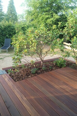 Property grounds - de-sign by Interhome (Blankenheim)