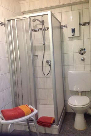 Bathroom - Mühlenberg by Interhome (Monschau)