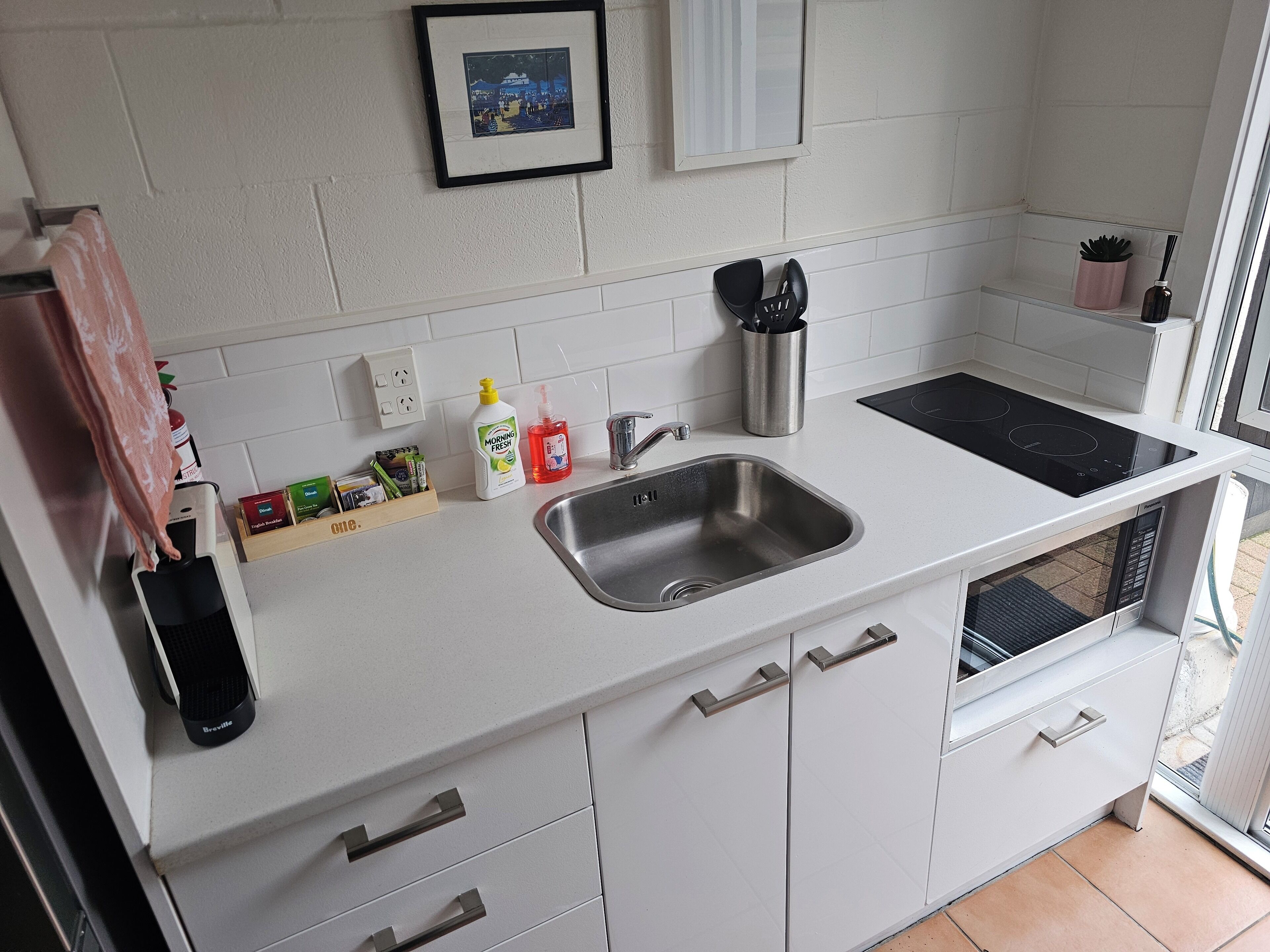 Microwave, stovetop, coffee/tea maker, electric kettle