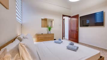 3 soverom, strykejern/-brett, wi-fi (inkludert) og sengetøy