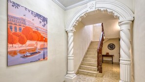 Unclassified image, 3 of 30, button - Traditional, large 3 bedroom house with Yard JBAR1-1 (St Julian's)