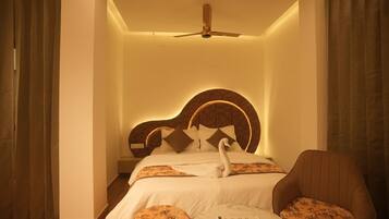 Deluxe Double Room, Balcony, City View | Desk, laptop workspace, free WiFi