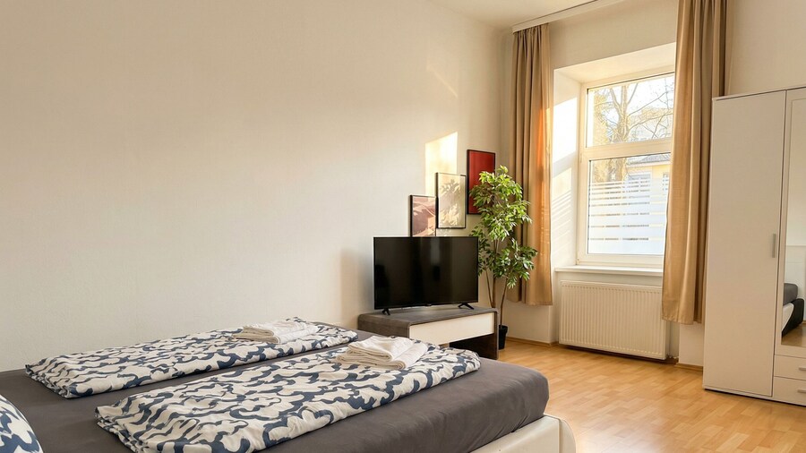 Central & Simple 1BR Apartment with WIFI