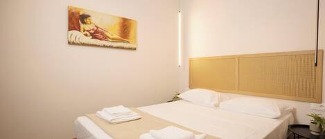 Apartment, Mountain View | Blackout drapes, soundproofing, iron/ironing board, free WiFi