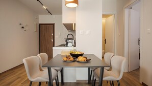 Ảnh chưa phân loại, 4 trong số 33 ảnh, nút