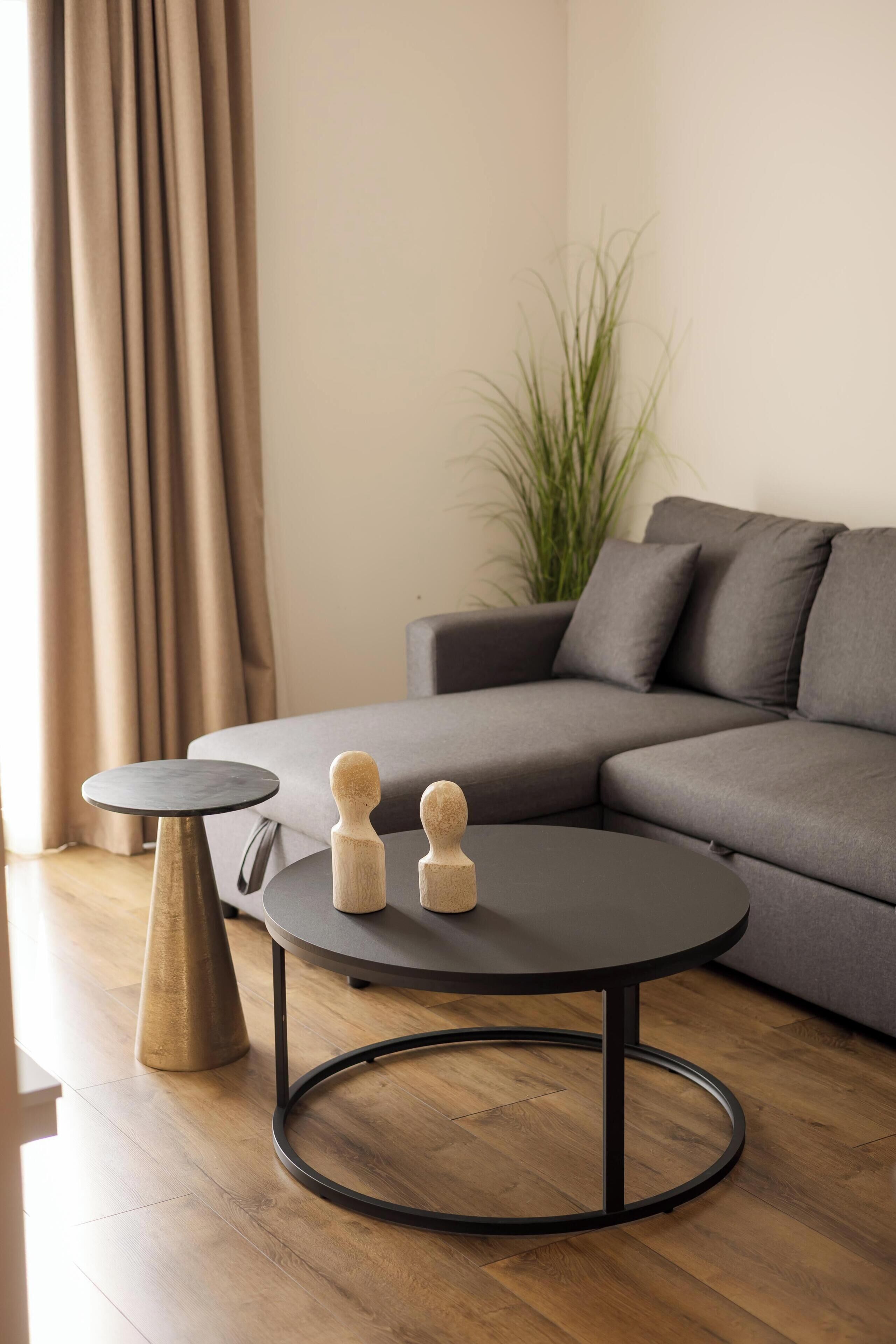 Appartement, vue sur la montagne | Aire de séjour | Téléviseur connecté de 55 po avec télévision par câble