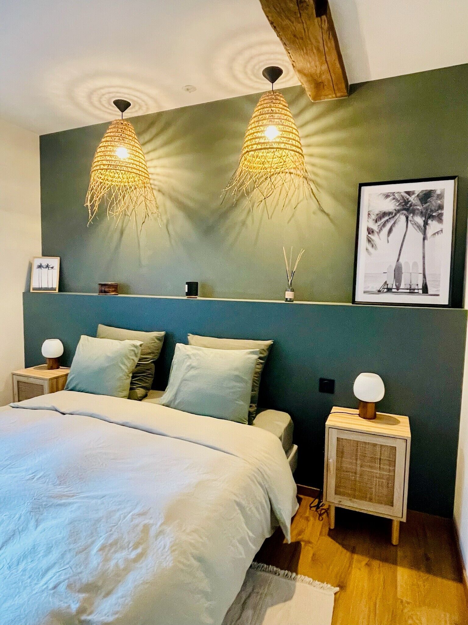 3 bedrooms, iron/ironing board, bed sheets