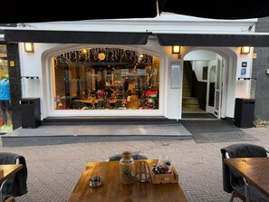 Exterior - Bella Vita Hotel en Restaurant (Den Haag)