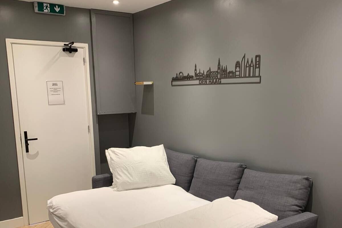 Family Room | Free WiFi