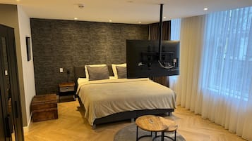 Espaço de trabalho para notebook, Wi-Fi de cortesia