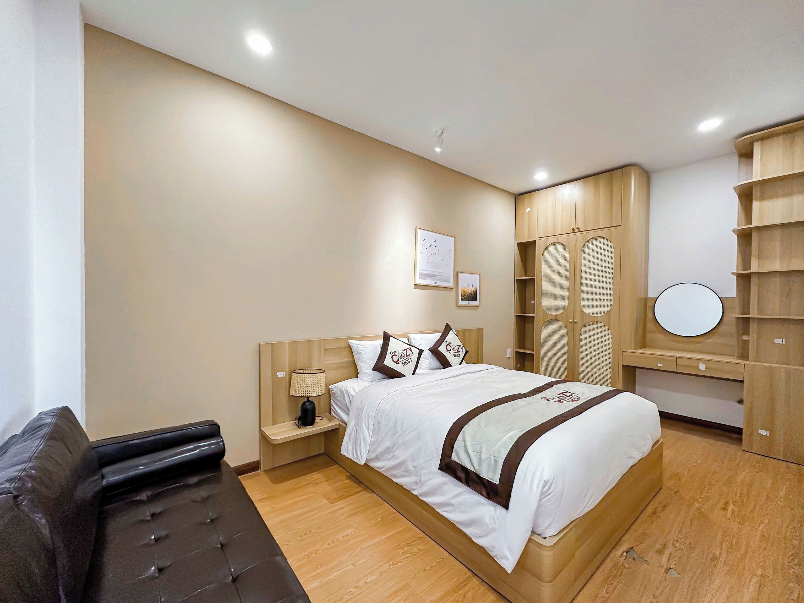 Deluxe Double Room, City View | In-room safe, desk, blackout drapes, soundproofing