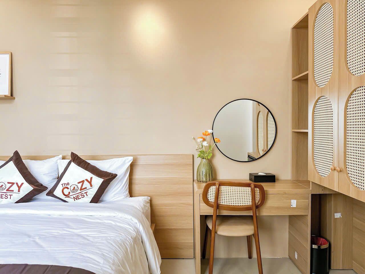 高级双人房, 城市景观 | 客房内保险箱、办公桌、遮光窗帘、隔音