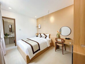 Coffres-forts dans les chambres, bureau, rideaux occultants