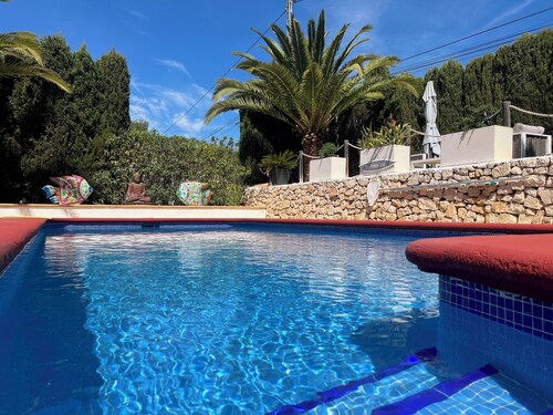 VILLA CHIC | Private pool | close to town and beach (1,5 km. aprox.)