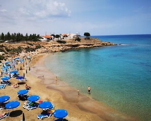 Beach - Peach Tree Villa with Private pool and stunning views (Neo Chorio)