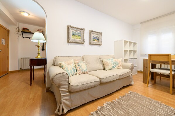 Apartment - M Ben28be Piso Moderno 2 Dormitorios (Madrid)