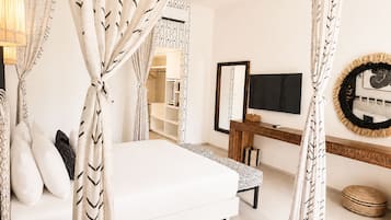In-room safe, desk