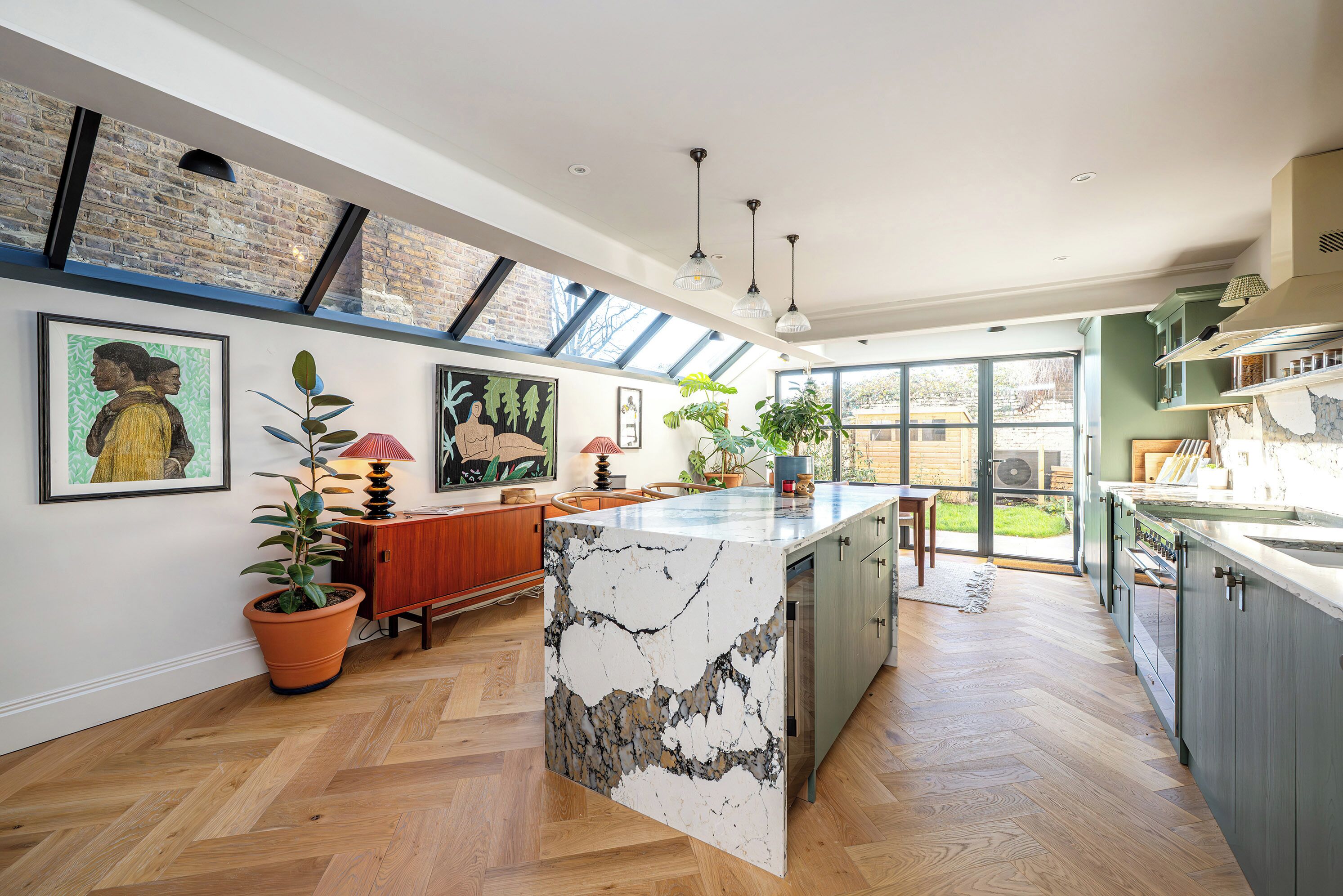 Refrigerador, microondas, lavavajillas, tostadora