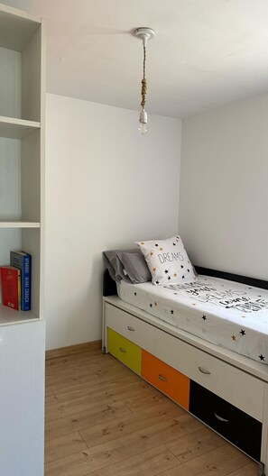 2 habitaciones, wifi y ropa de cama 