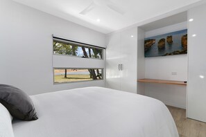 2 chambres, fer et planche à repasser, accès Internet, draps fournis