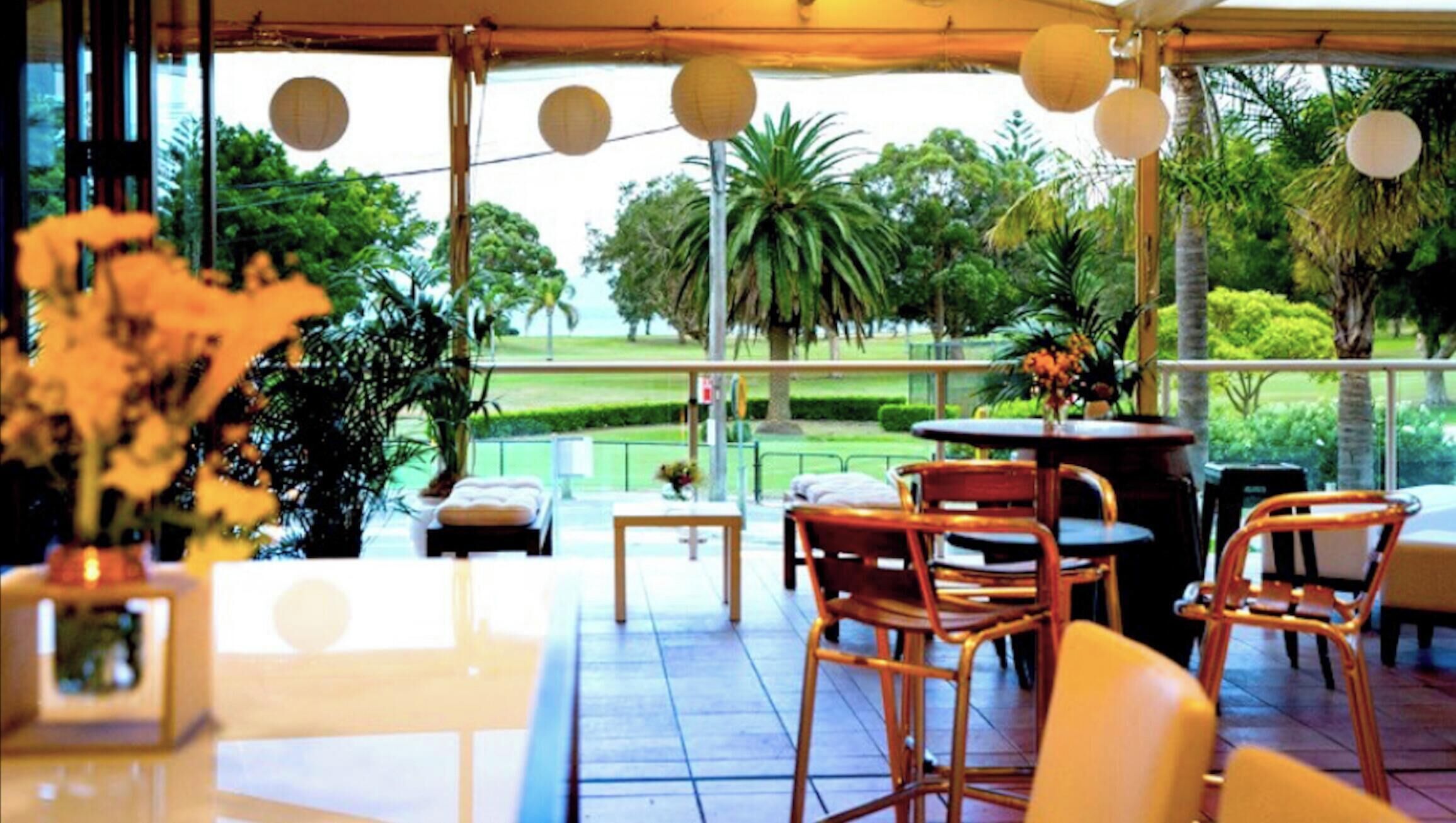 House, 3 Bedrooms, Hot Tub, Garden View | Dining