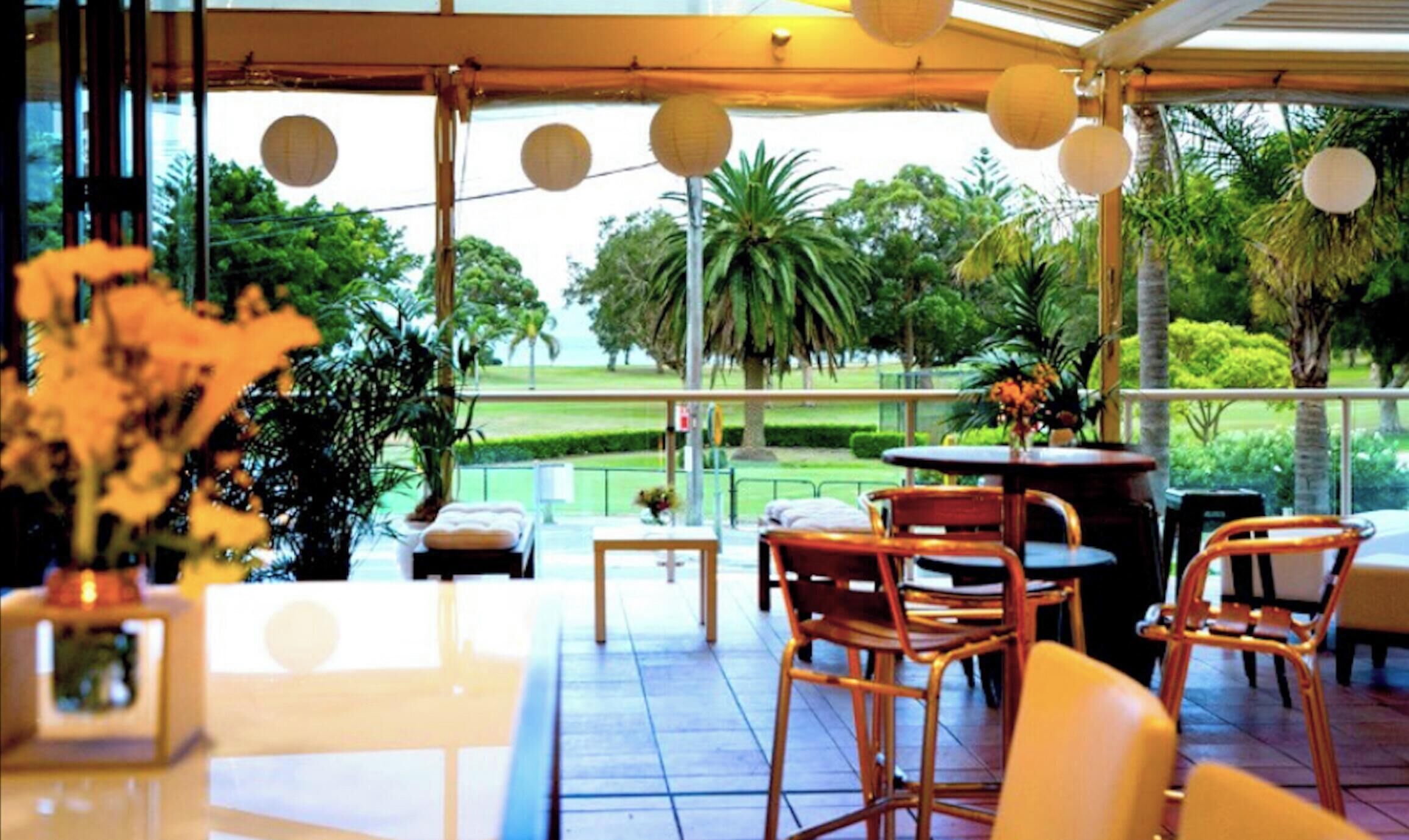 House, 3 Bedrooms, Hot Tub, Garden View | Dining