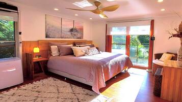 House, 3 Bedrooms, Hot Tub, Garden View | 3 bedrooms