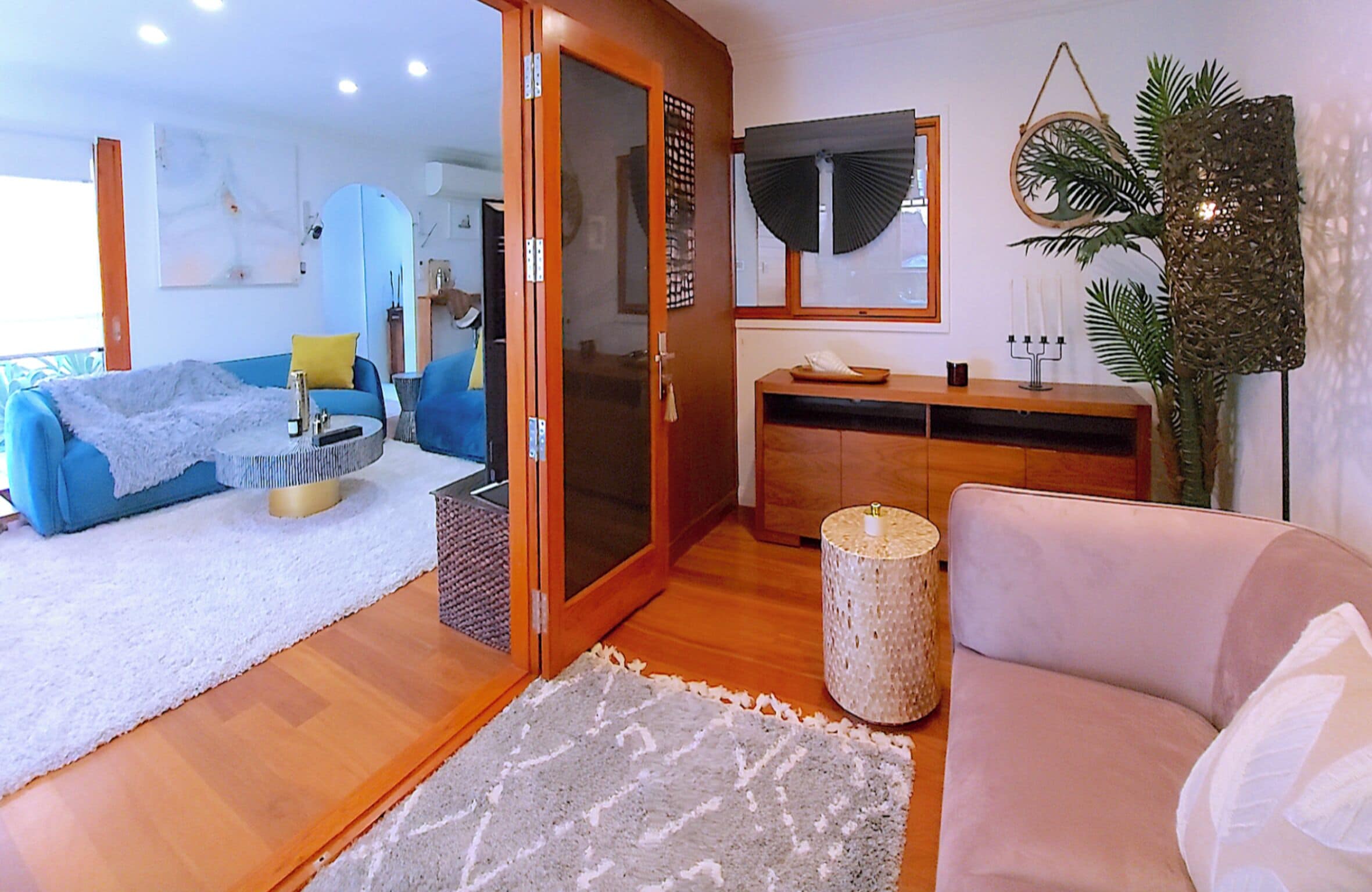 غرفة المعيشة