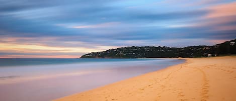 Hus - 3 sovrum - bubbelpool - utsikt mot trädgården | Strand