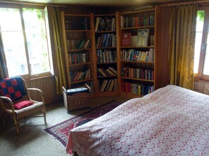 4 chambres, accès à Internet