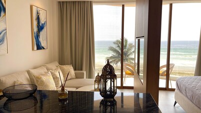 Cozy 1-bedroom studio in Taqah Salalah with AC