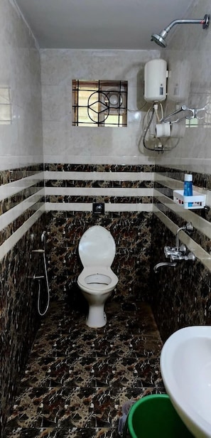 Bathroom - stay a while India (Canacona)