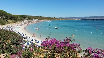 Apartamento, 2 quartos, sacada, vista para a cidade | Fachada