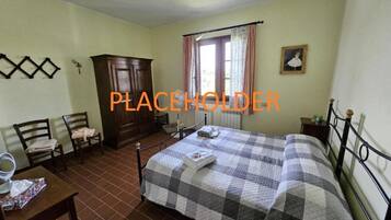 Blackout drapes, iron/ironing board, free WiFi, bed sheets