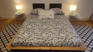 Studio, Multiple Beds, Non Smoking, Annex Building | Blackout curtains, iron/ironing board, free WiFi