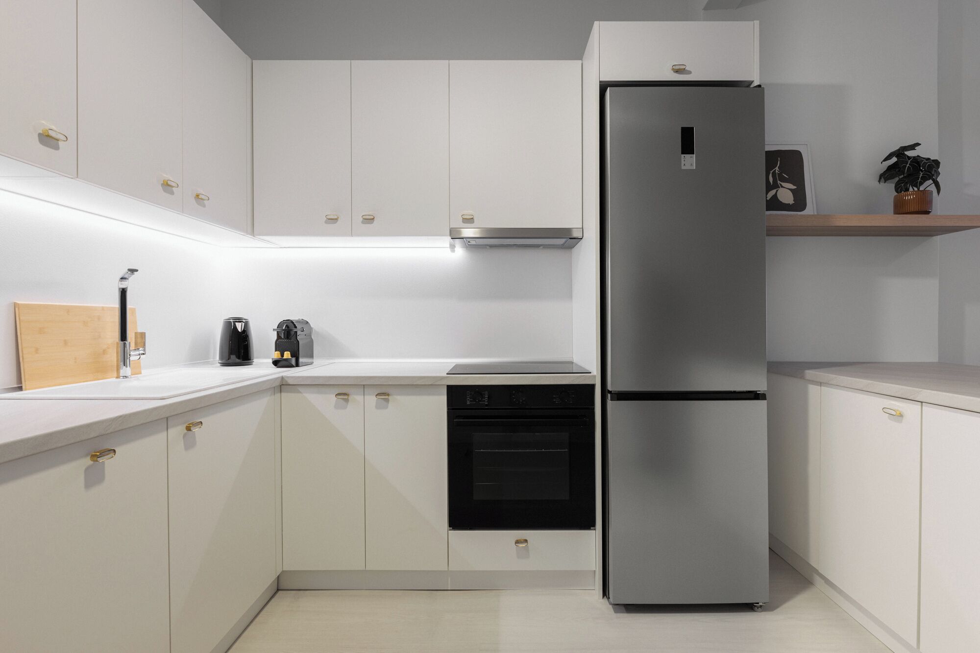 公寓, 3 間臥室, 露台, 城市景 | 私人廚房 | 大型雪櫃/冰箱、焗爐、爐具、洗碗機