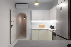 Apartment, 3 Bedrooms, Balcony, City View | Private kitchen - Valerie by halu (Thessaloniki)
