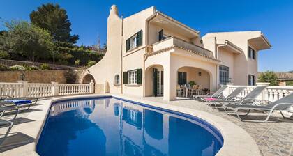 VILLA PALMANOVA by Priority Villas