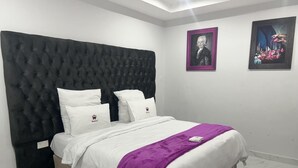 1 bedroom, iron/ironing board, free WiFi, bed sheets - Boutique Ensuite Room Mineheart Hotel, Masvingo (Masvingo)