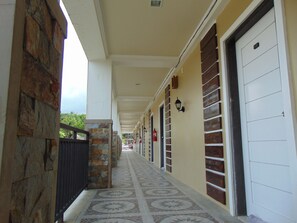 Exterior - Casa Victoria Beach Resort and Restaurant (Pagudpud)