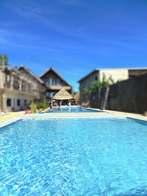 3 outdoor pools - Casa Victoria Beach Resort and Restaurant (Pagudpud)