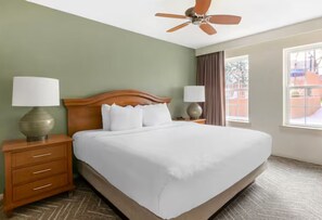 Strygejern/strygebræt, gratis Wi-Fi, sengetøj