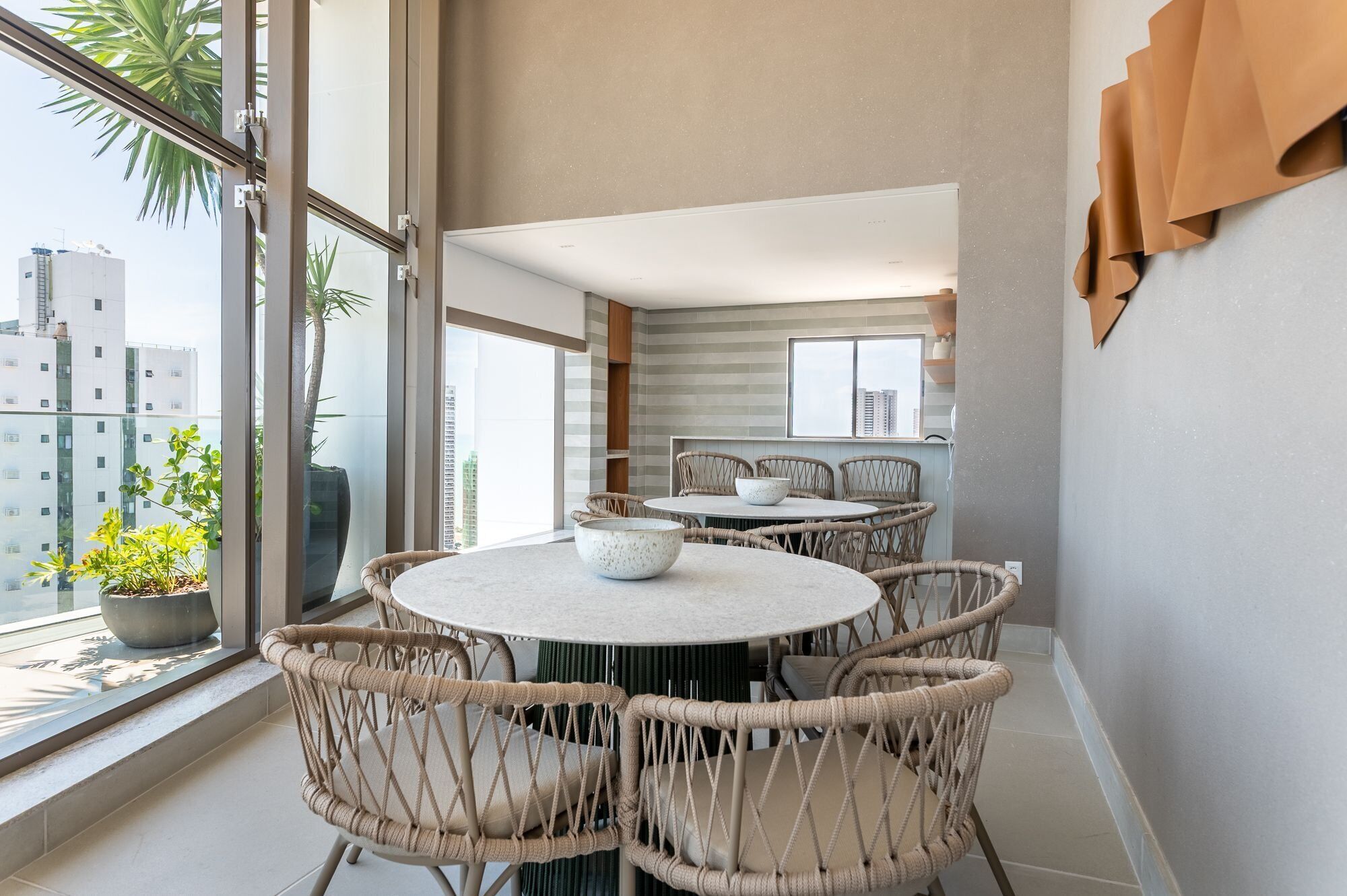 Apartment | Dining