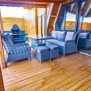 Comfort Bungalow, Pool View | Free WiFi - Atakum Bungalov Evleri (Samsun)