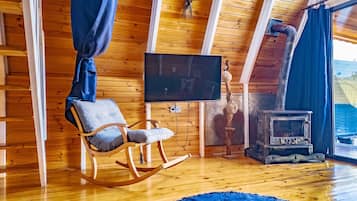 คอมฟอร์ทบังกะโล, วิวสระว่ายน้ำ | Wi-Fi ฟรี